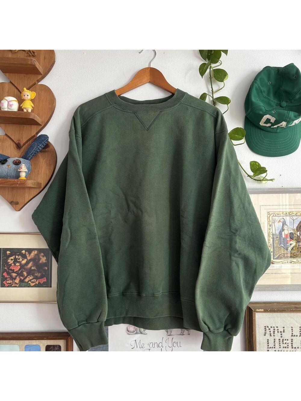 Rusell Pro Athletic Green Vintage Sweatshirt great wear